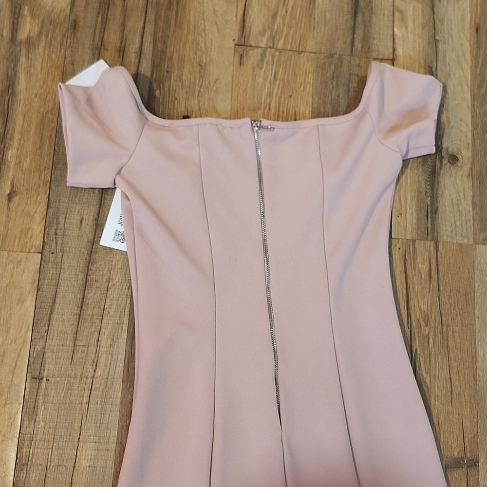 Zara Pink Midi Dress with Elegant Design - Picture 7 of 7
